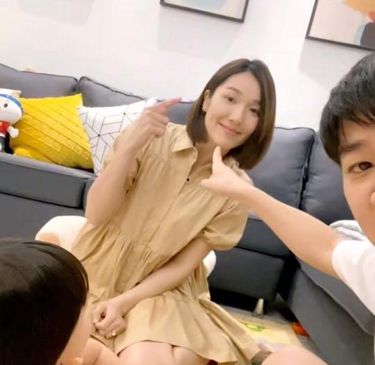 二胎明星,明星家庭的教育智慧与温馨瞬间